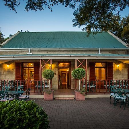 88 Baron Van Reede Guesthouse Oudtshoorn Kültér fotó