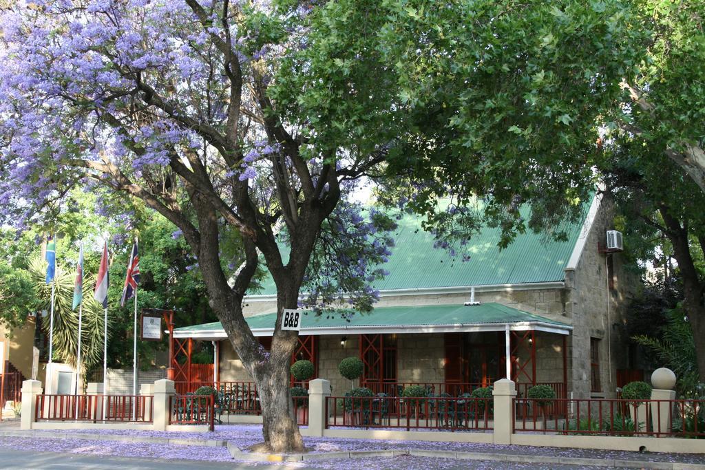 88 Baron Van Reede Guesthouse Oudtshoorn Kültér fotó